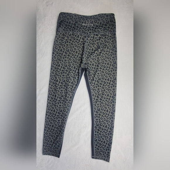 ALL FENIX Black Avery Cheetah-Print Active‎ Leggings Size Medium Sporty - Picture 6 of 11